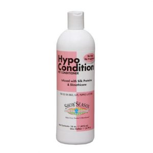 Odżywka dla psów i kotów o wrażliwej skórze Hypo Show Season 473 ml