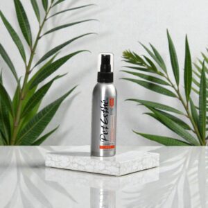 PetEsthe Pre Down 170 ml kontroluje objętość intensywnie wygładza strukturę sierści i wzmacnia włos od wewnątrz