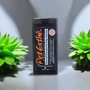 Pet Esthe Charcoal Shampoo szampon węglowy 400 ml głębokie oczyszczanie i usuwanie zapachów z sierści